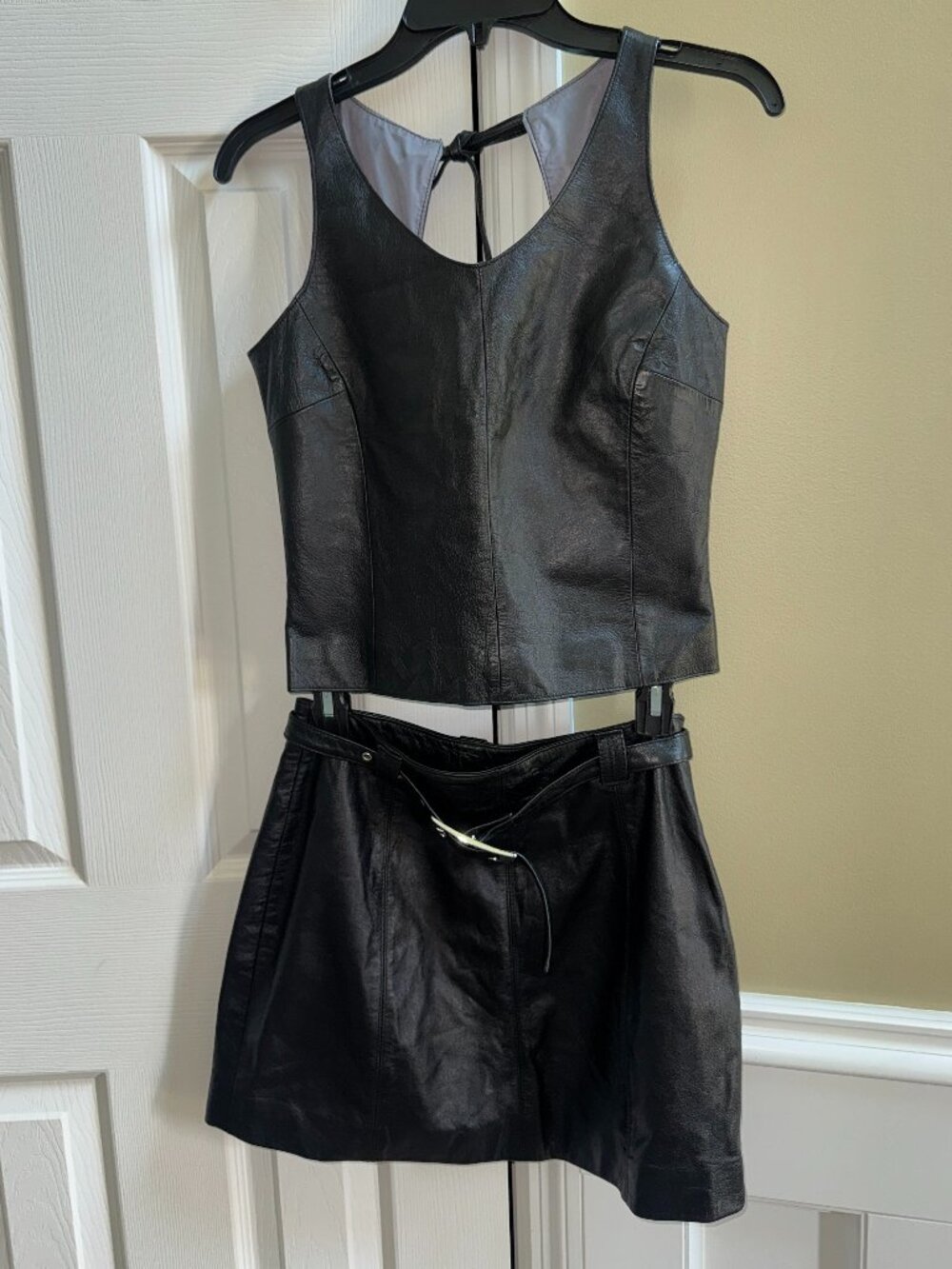VINTAGE Wilsons Leather Two-Piece Set - Picture 9 of 10